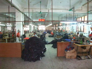 廣州市增城鼎潤制衣廠 專注精品女裝，匠心織就時(shí)尚